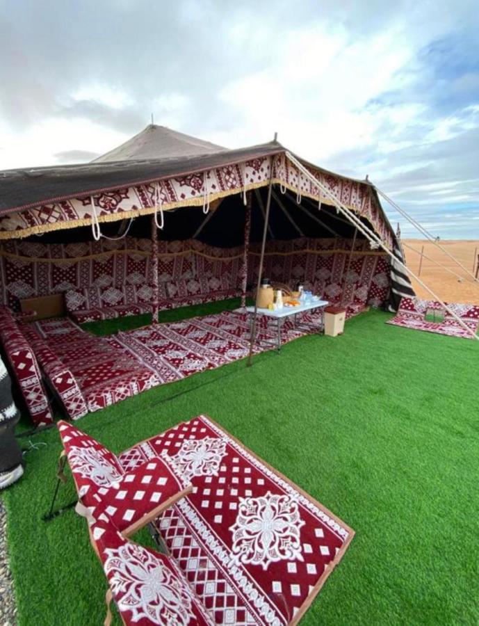 Crescent Desert Private Camp Shāhiq Exteriér fotografie